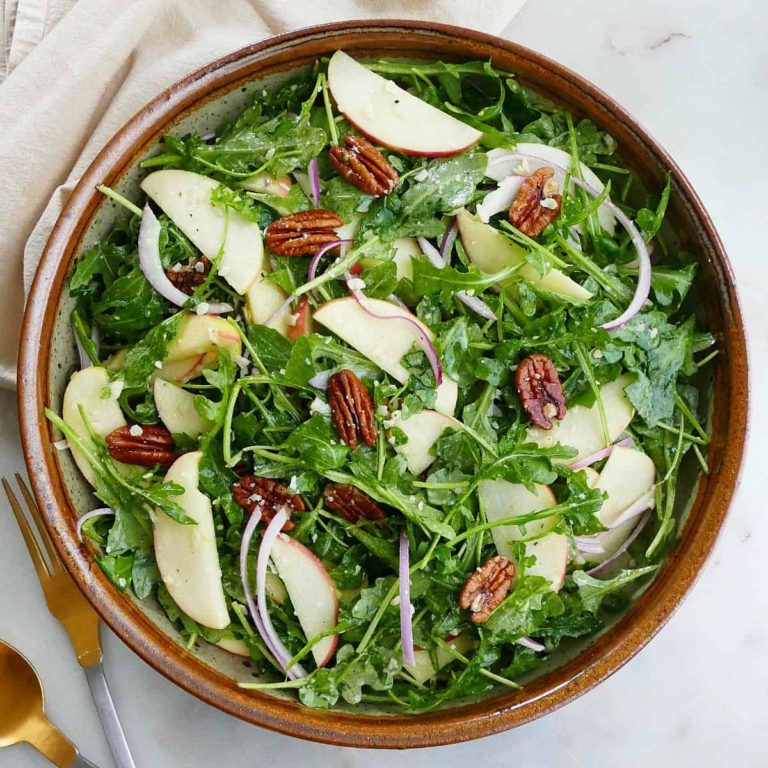 Christmas Salad Recipes Your Family Will Enjoy