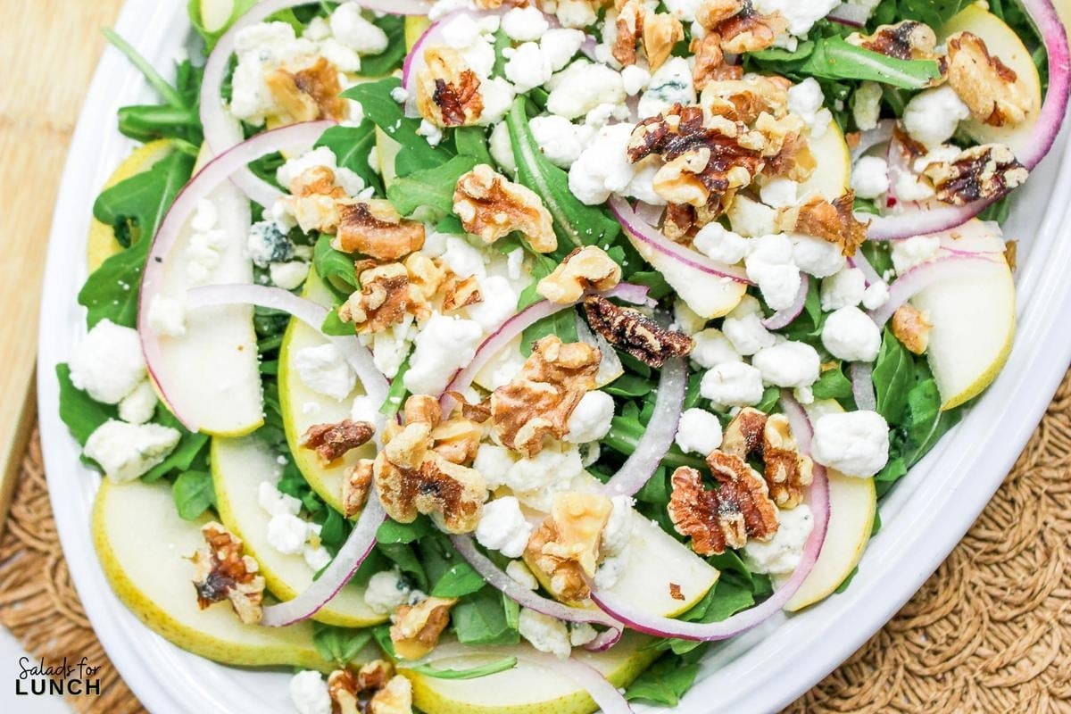 Arugula Salad with Pears and Goat Cheese Recipe 19 - Fall is here, and it’s time to bring those seasonal flavors to your table with an easy and delicious Arugula Salad with Pears and Goat Cheese!