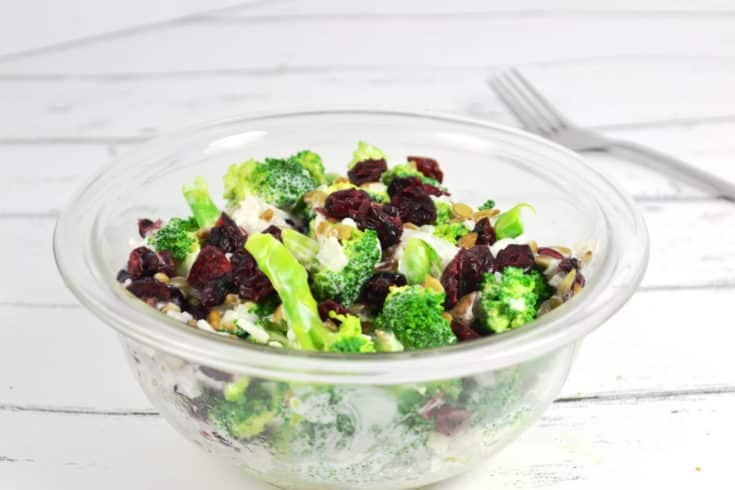 DSC 0629 00001 - Here are 25 wonderful November salad recipe options to enjoy this month. Whether you’re looking for a nutritious side dish or a light meal, these fall salad recipes feature fresh flavors and textures that will keep you coming back for more.