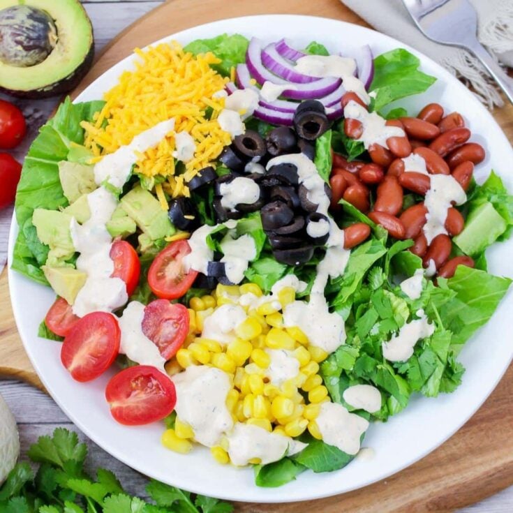 Southwest Chopped Salad with Southwest Ranch Dressing - Shake up your weekday lunch with these tasty, healthy salads for lunch recipes that are great on the go. Make a filling and healthy salad that will power you through any work day. Full of protein and fiber these quick salads are an easy way to spruce up your lunch.
